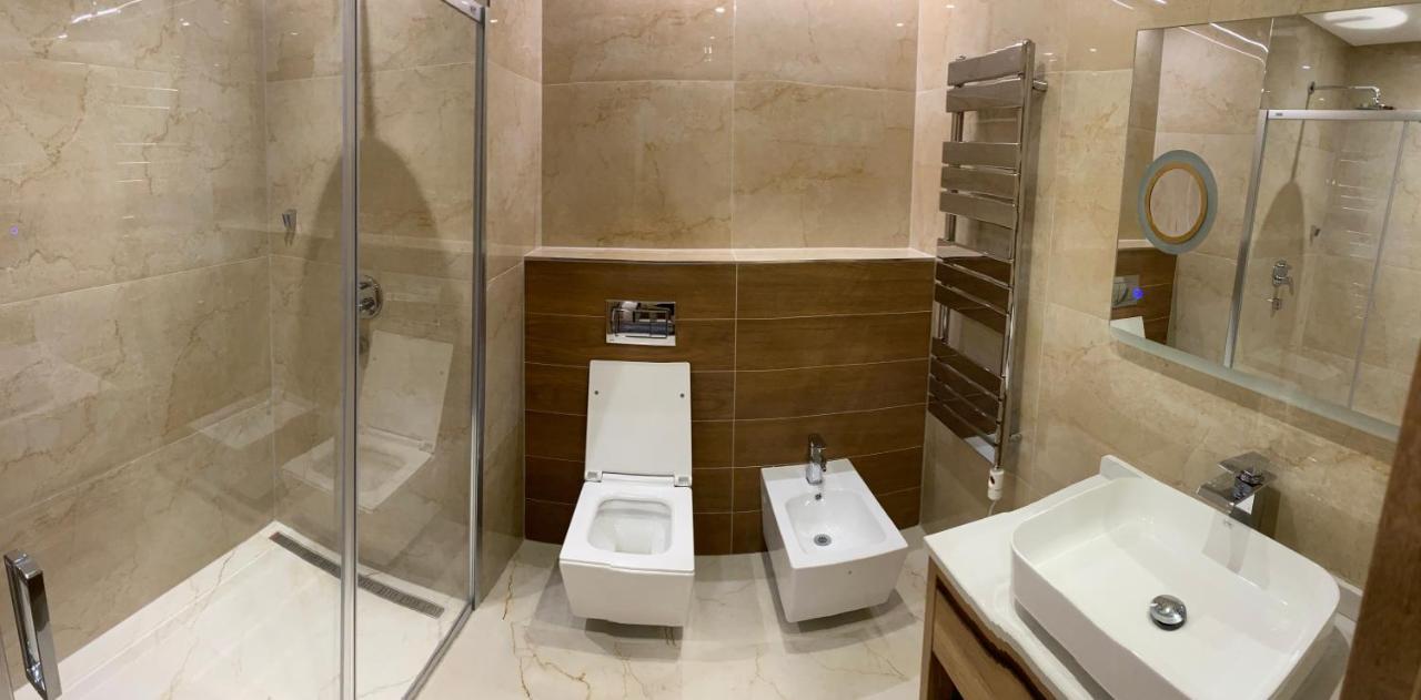 Luxusne Studia V Hoteli Akvamarin เบเชนยอวา ภายนอก รูปภาพ